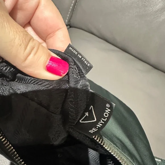 Prada Reedition 2005 - Picture 8 of 11